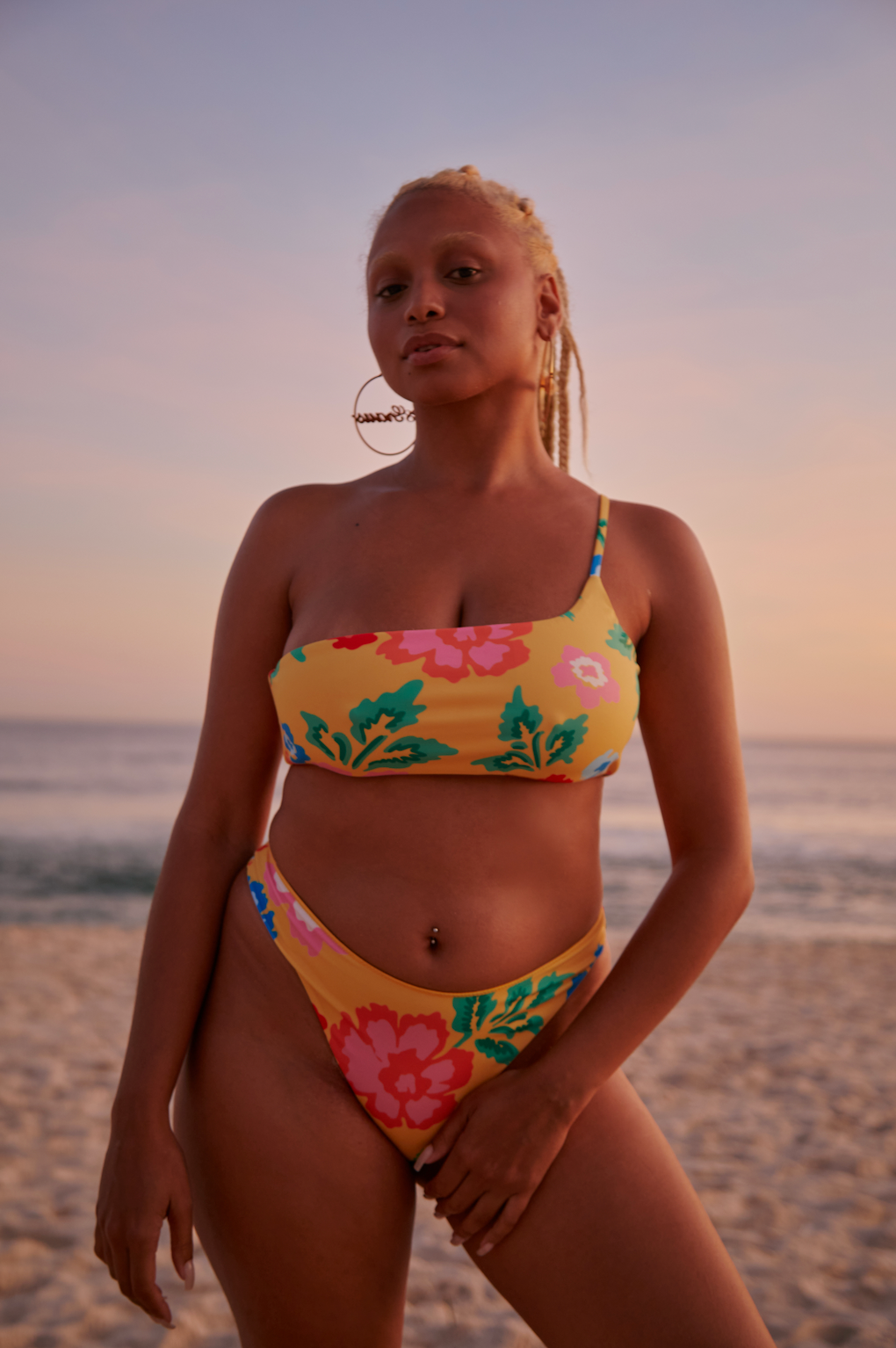 Bottom Margo in Sunny