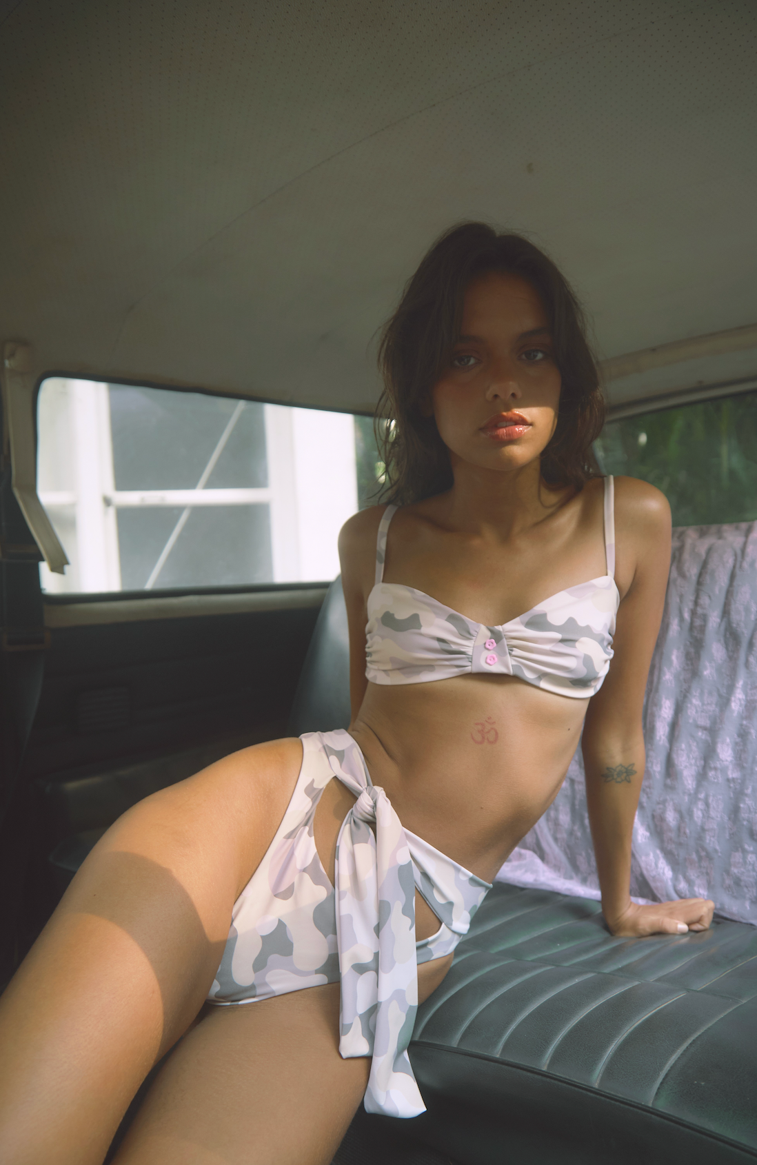 Top Ellie in Sandy Camo