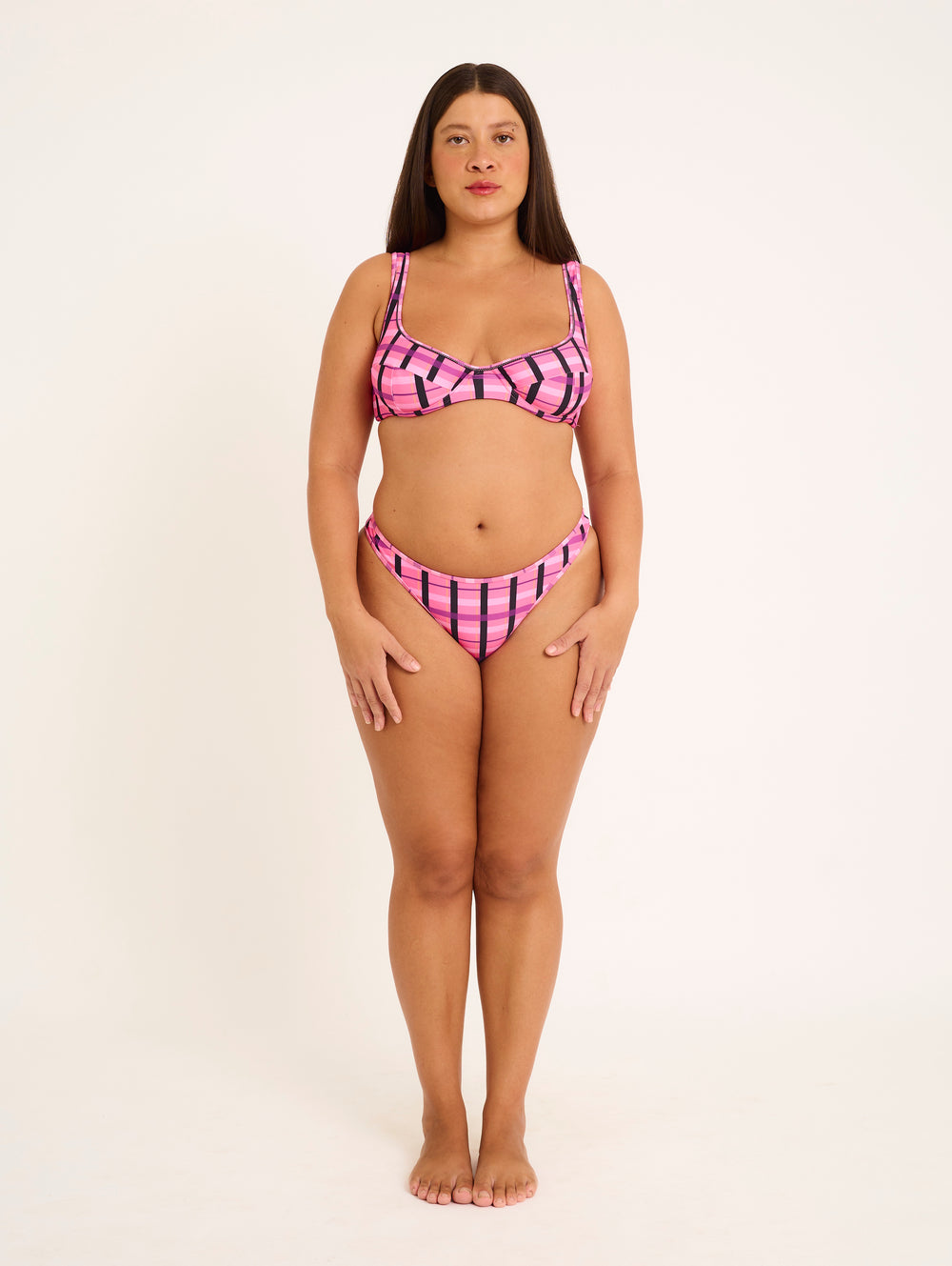 Top Cora in Midnight Picnic