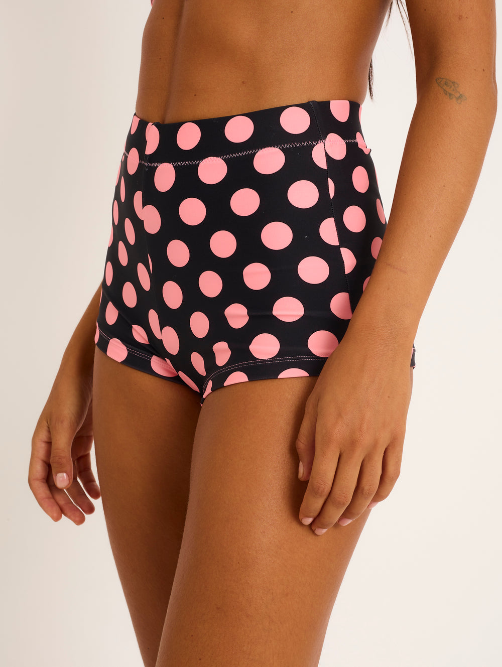Shorts in Pink Polka