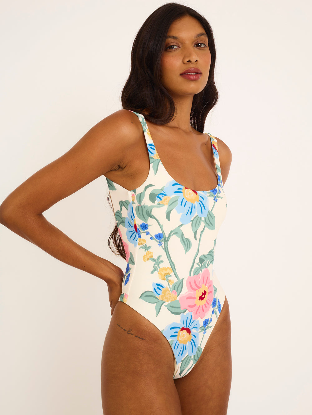 Lana in Vanilla Spring