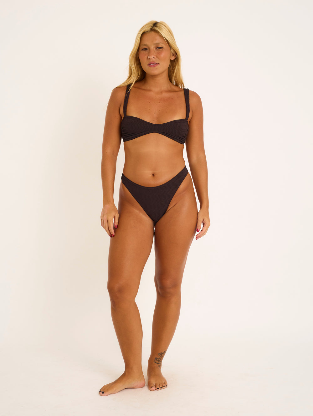 Bottom Nina in Dark