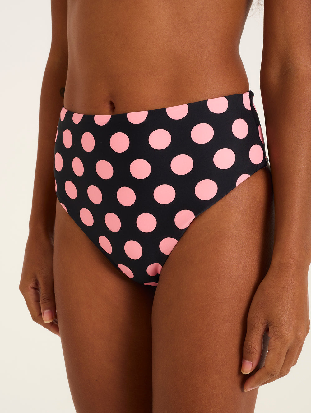 Bottom Freya in Polka Pink